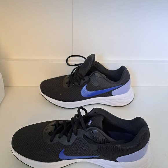 Nike Revolution 6 Next Nature running shoes 7.5 - Picture 3 of 10